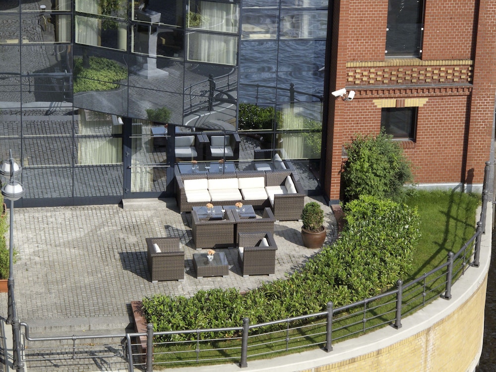 AMERON Berlin Villa ABION 45/50