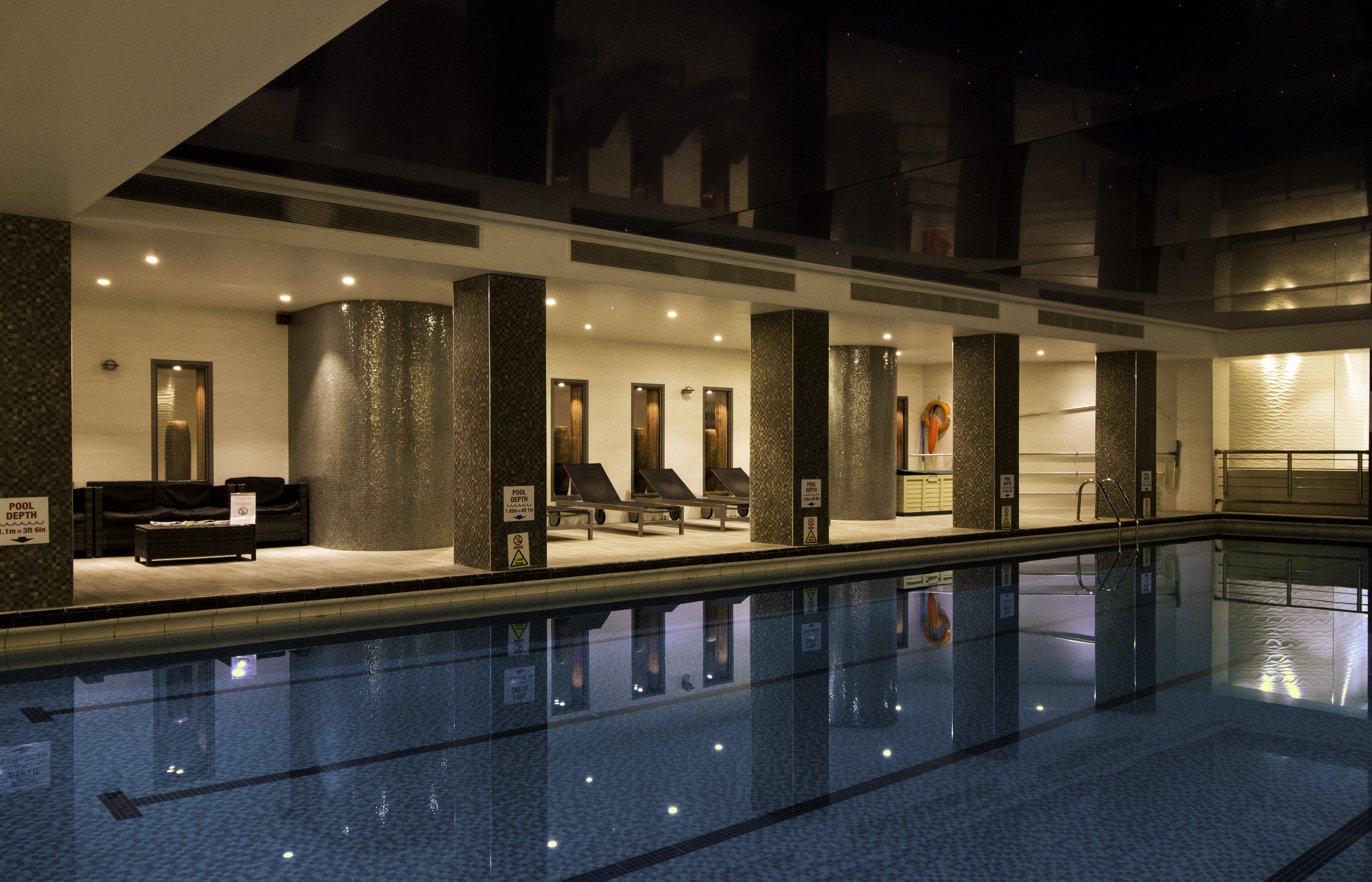 Holiday Inn London - Kensington High St. by IHG 36/81
