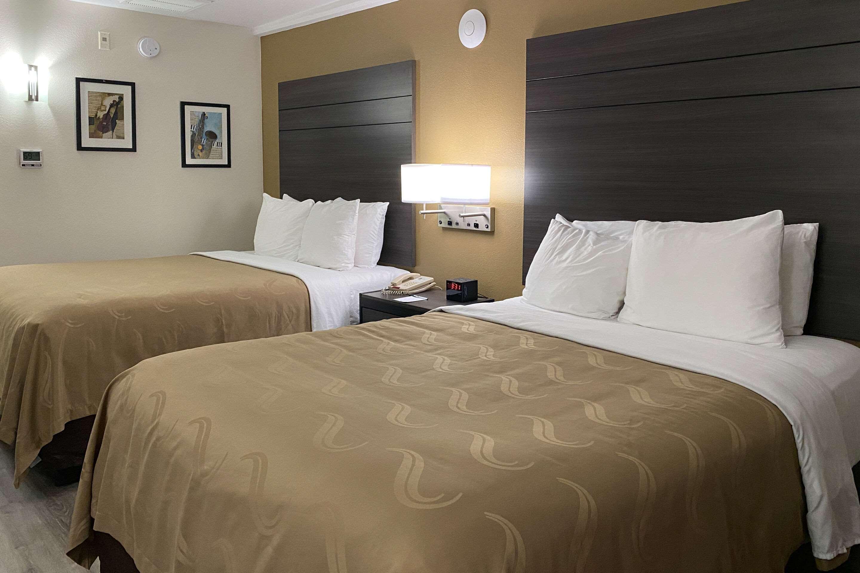 SUITE, 2 QUEEN BEDS