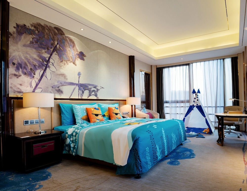 Wanda Vista Dongguan 18/70