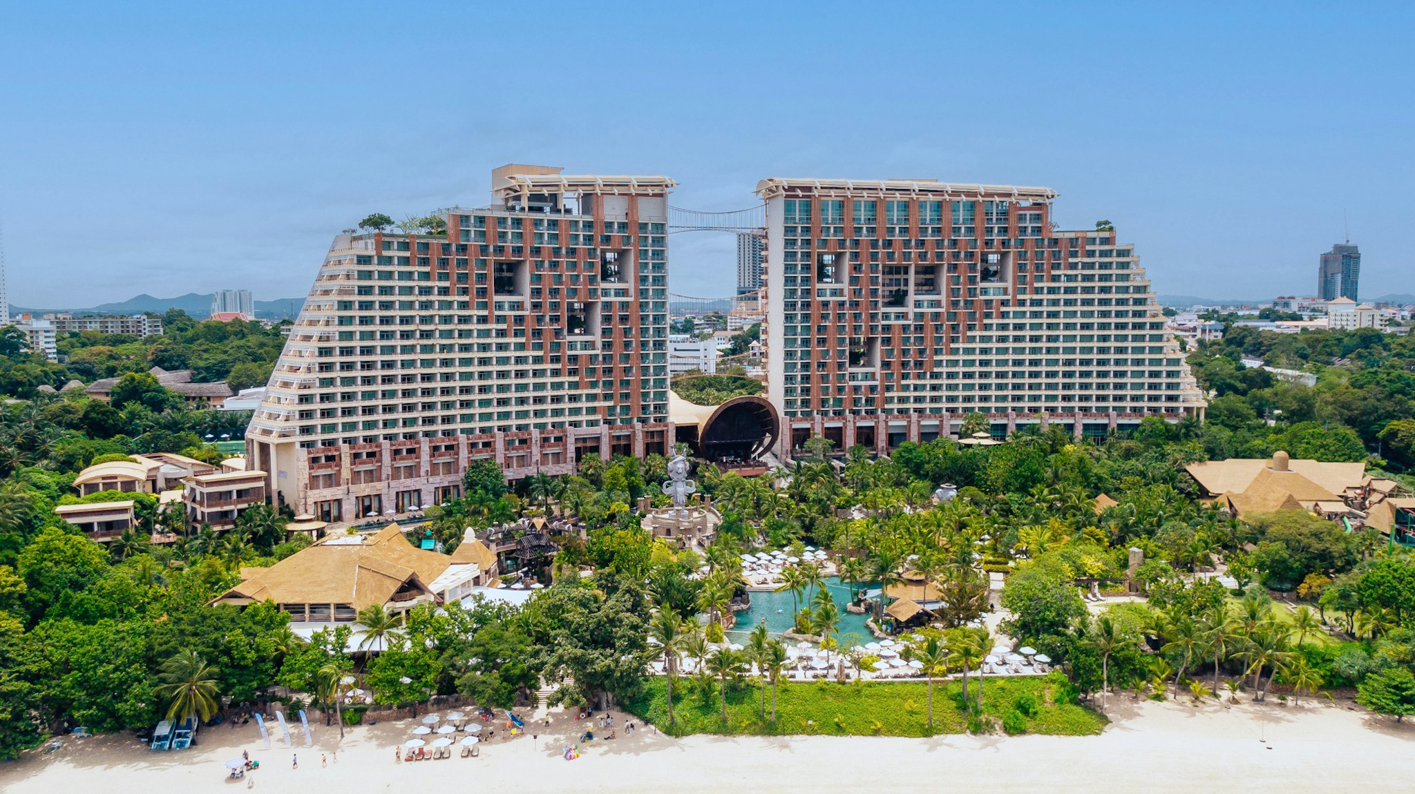 Centara Grand Mirage Beach Resort Pattaya 5/81