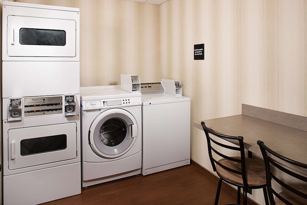 Hampton Inn Portland Downtown Waterfront 23/46