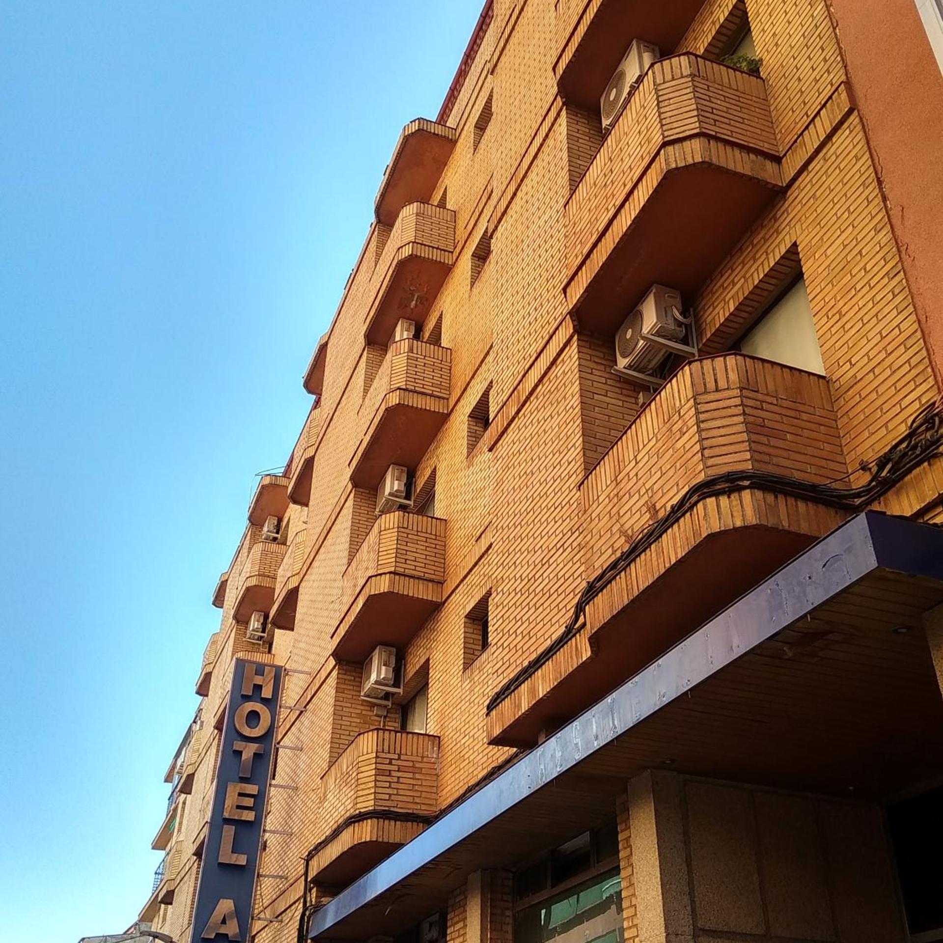 Hotel Nuevo Ara 1/49