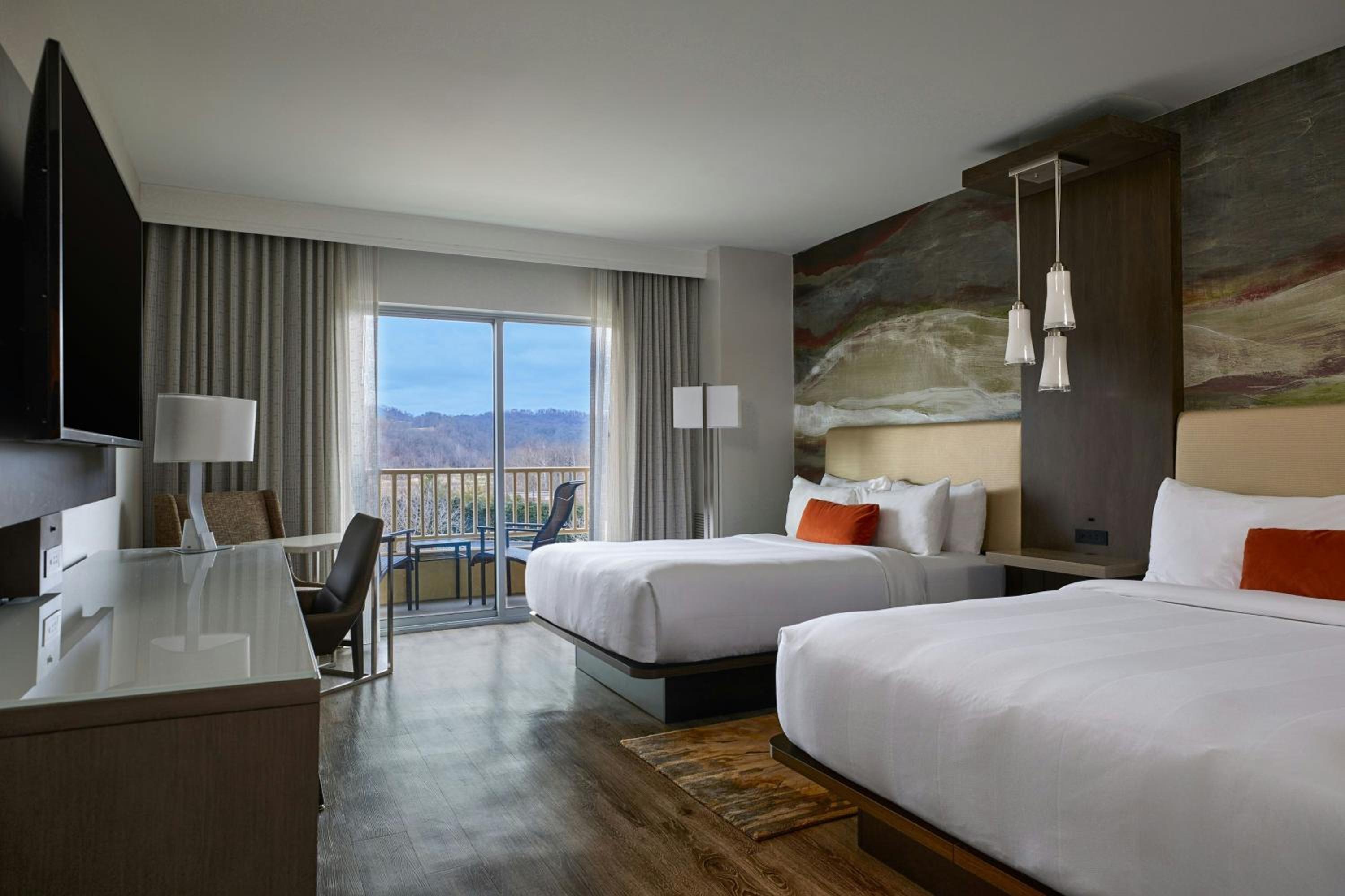 غرفة بشرفة، Marriott Meadowview Conference Resort Convention Center 4/15