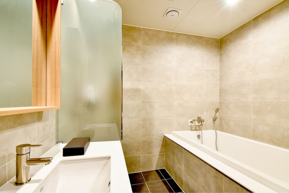 Blanc Business Hotel 47/50