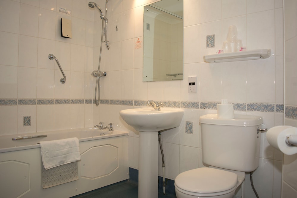 Tlh Carlton Hotel 49/50