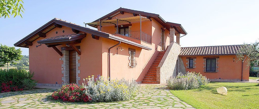 Tenuta Del Perugino 1/50