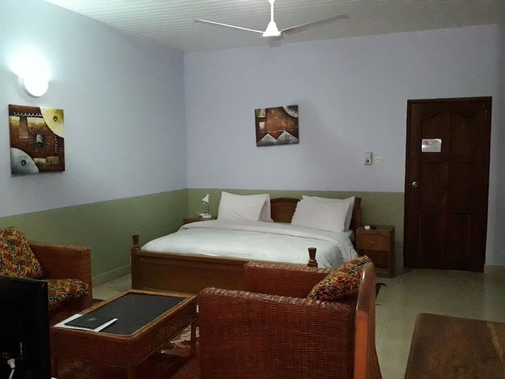 Bella Luxury Hotel 6/42