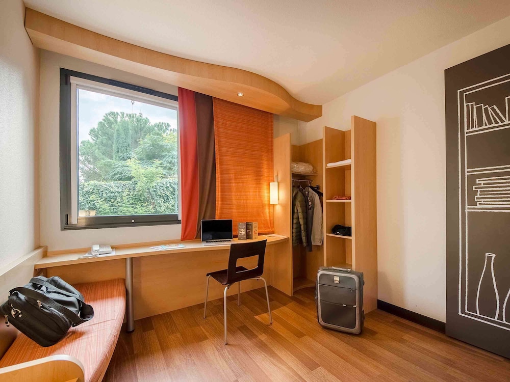 Ibis Sarlat 40/74