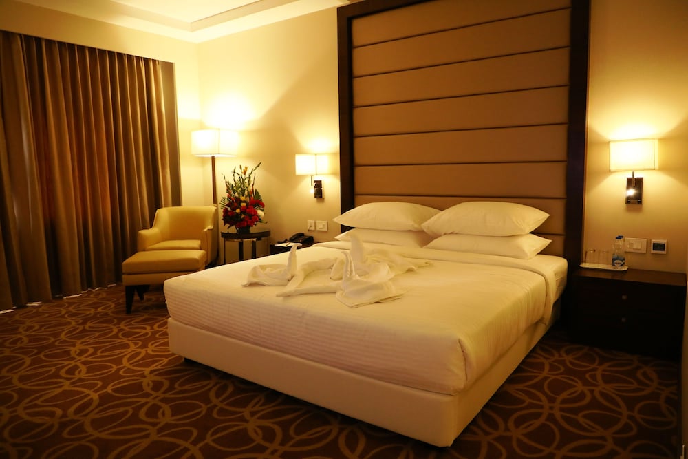 غرفة ديلوكس بسرير فردي، Y N Hotels 2/3