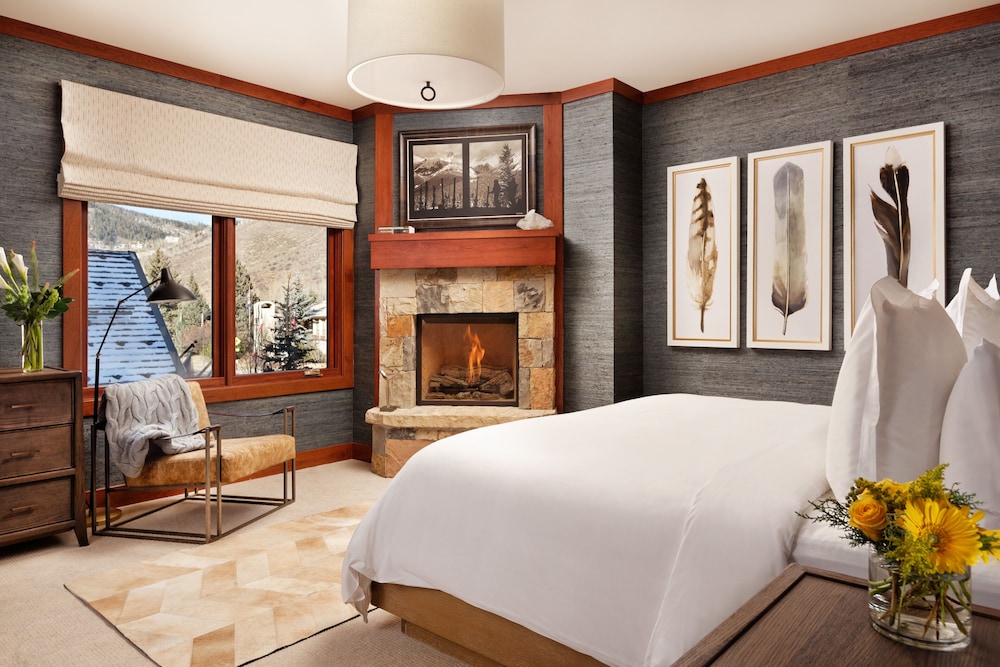 2 Bedrooms, Star, Residence, King and Queen Bed، Four Seasons Resort and Residences Vail 2/3