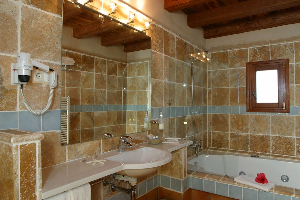 Can Lluc Boutique Country Hotel & Villas 92/92