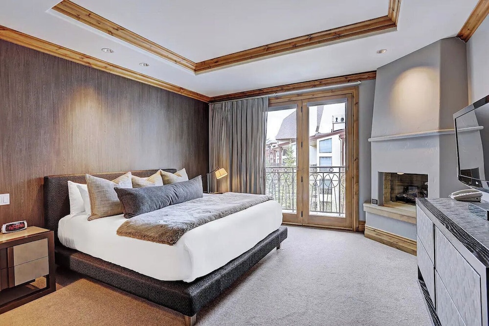 3 BEDROOMS, RESIDENCE