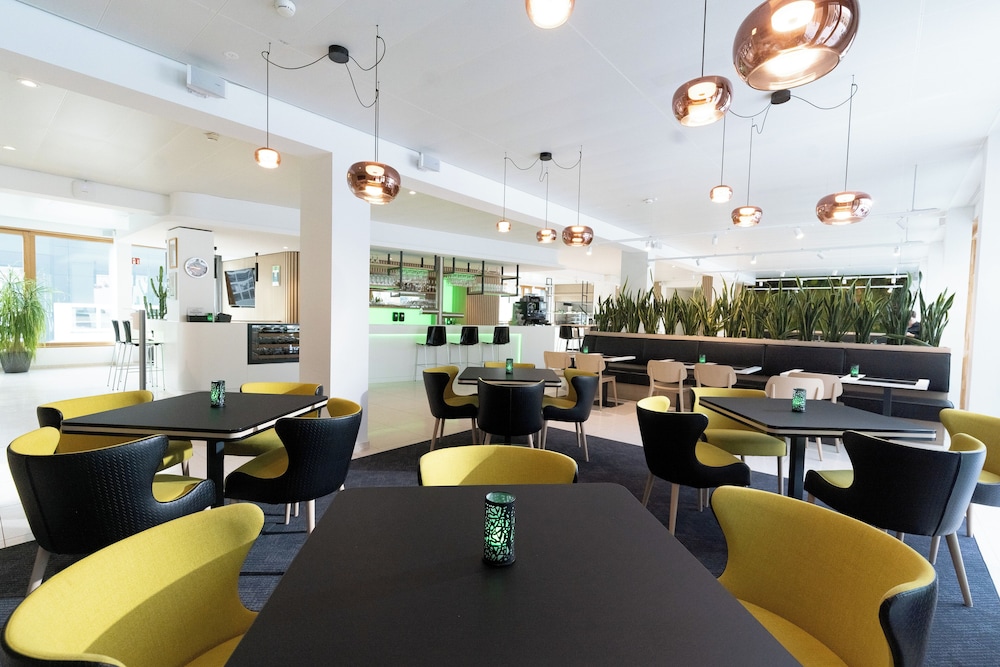 Dekra Congresshotel Wart 31/50