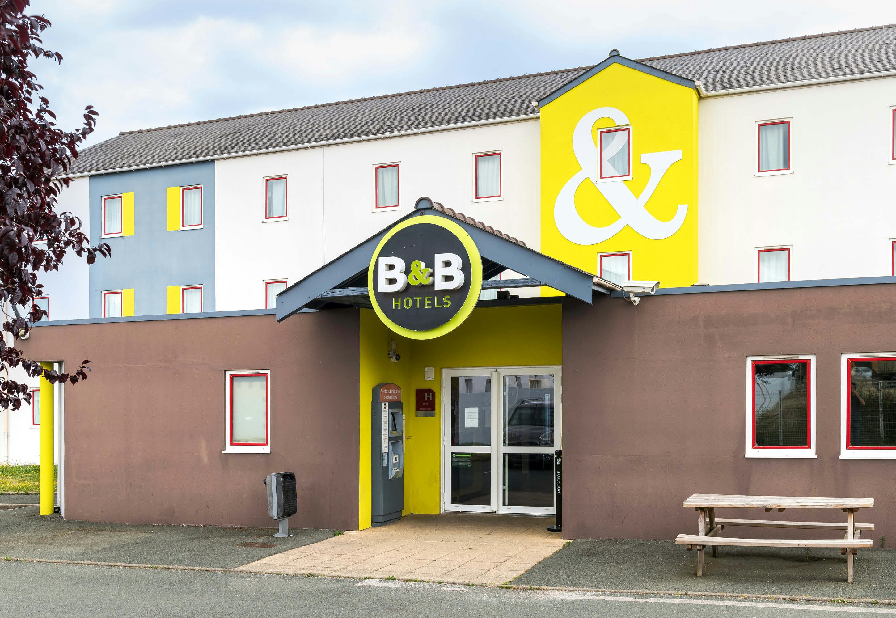 B&B Hotel Angers 2 University