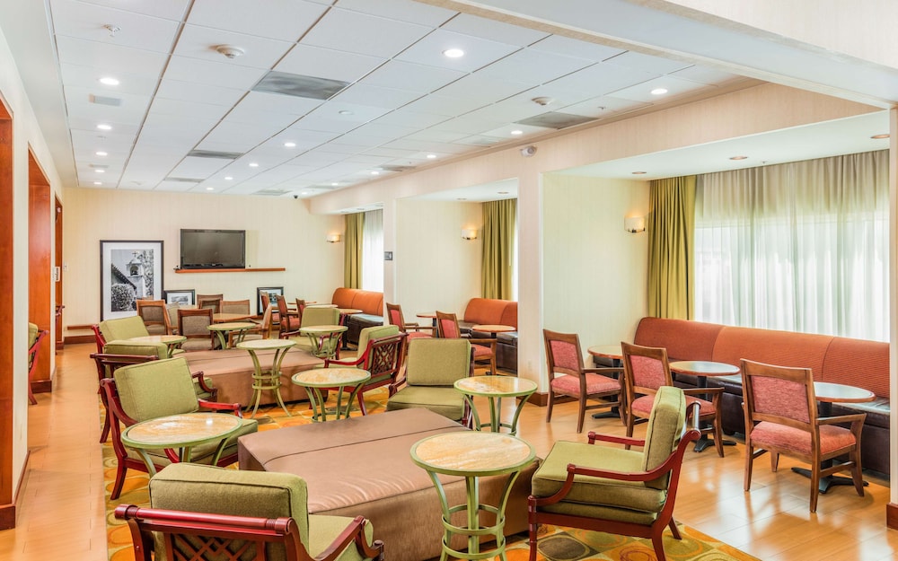 Hampton Inn by Hilton Queretaro Tecnologico 35/46