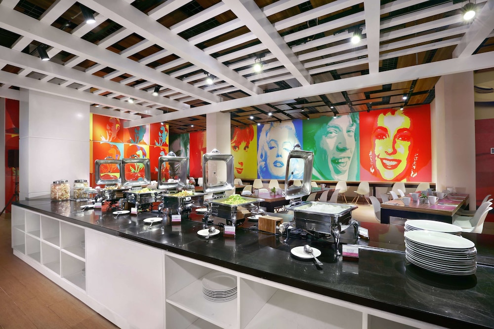 favehotel Jababeka Cikarang 17/18