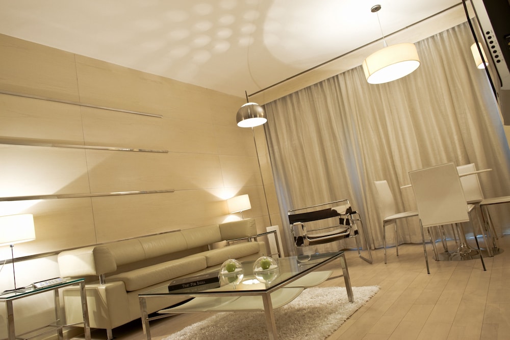 Le Meridien New Delhi 22/50