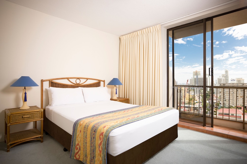 Paradise Centre Apartments Surfers Paradise 19/68