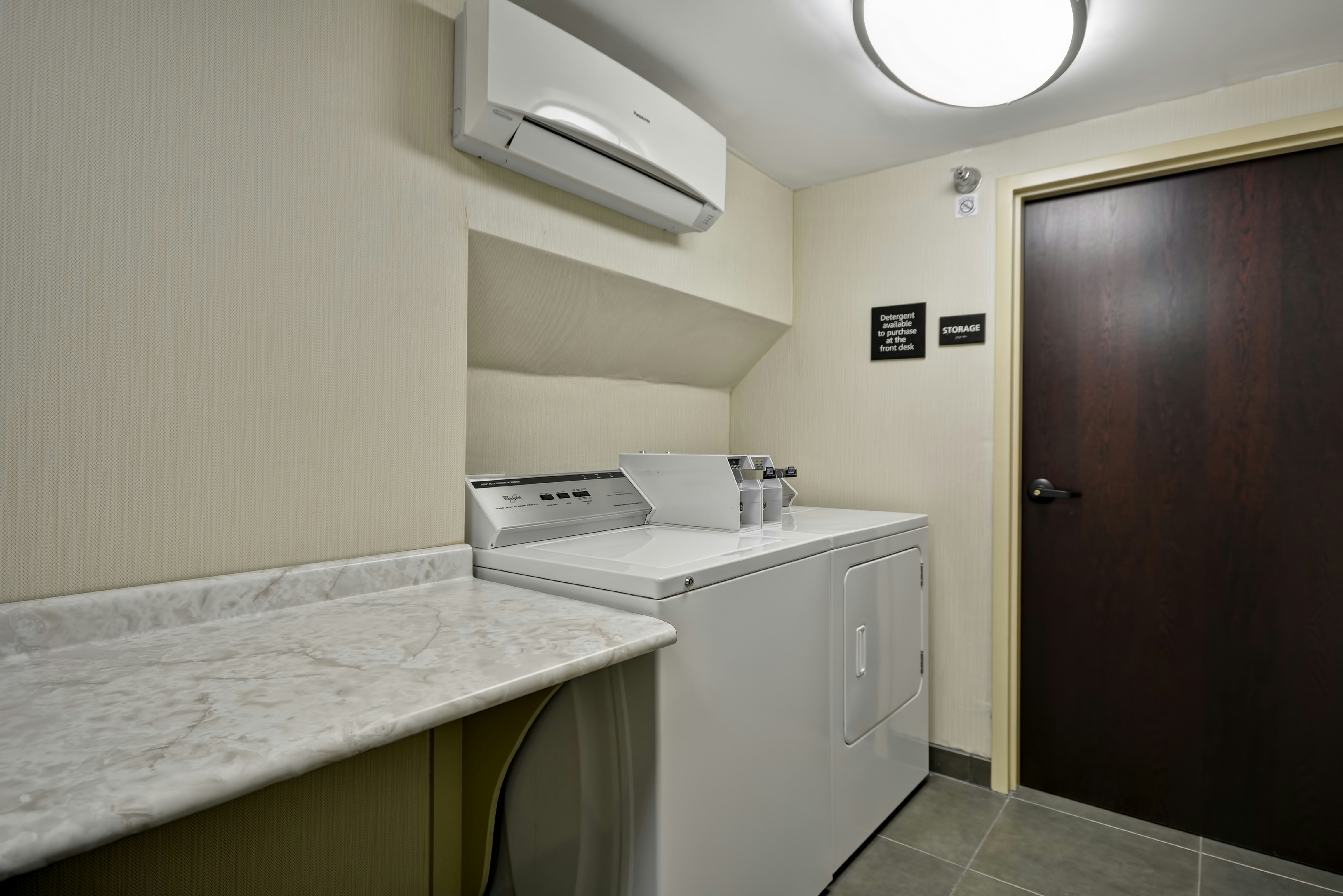 Hampton Inn Detroit Northville 55/56
