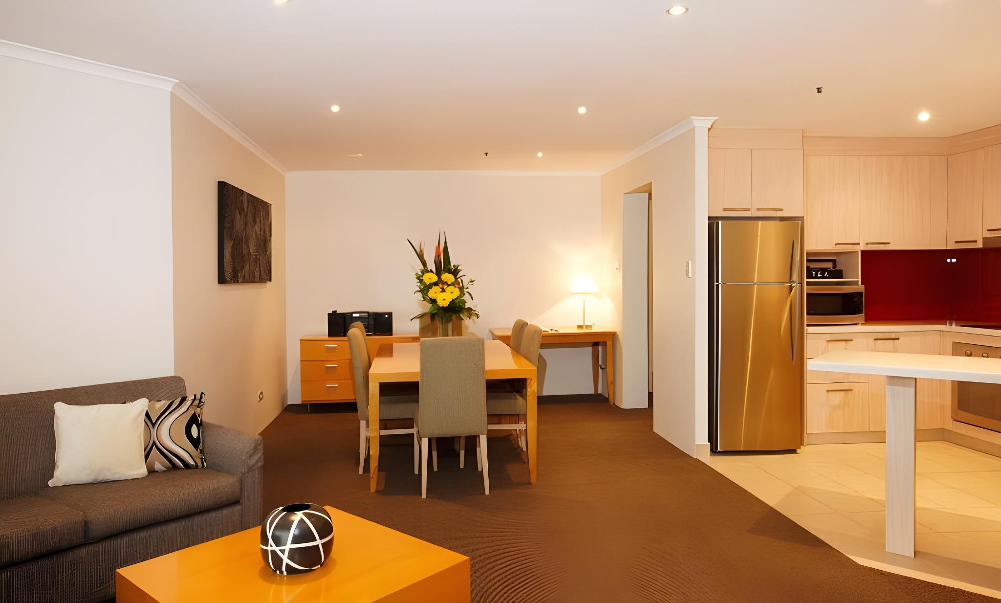 2 Bedrooms, Suite, Apartment