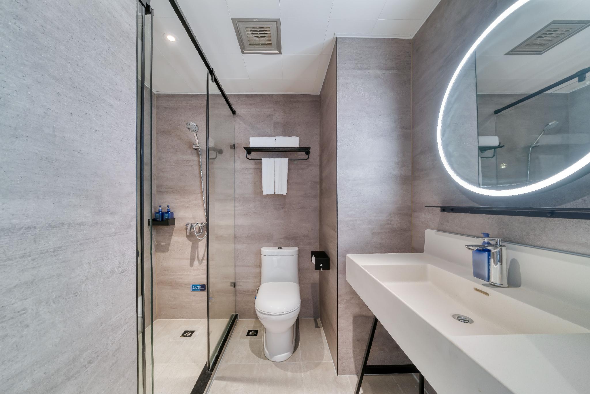 Hanting Hotel Hangzhou Wulinmen 42/46