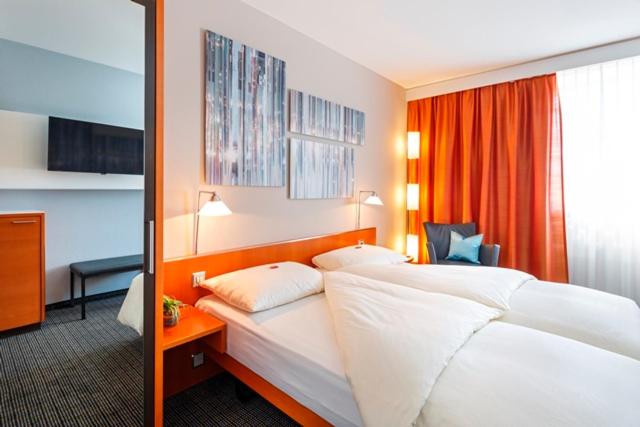 Room, Double Bed
