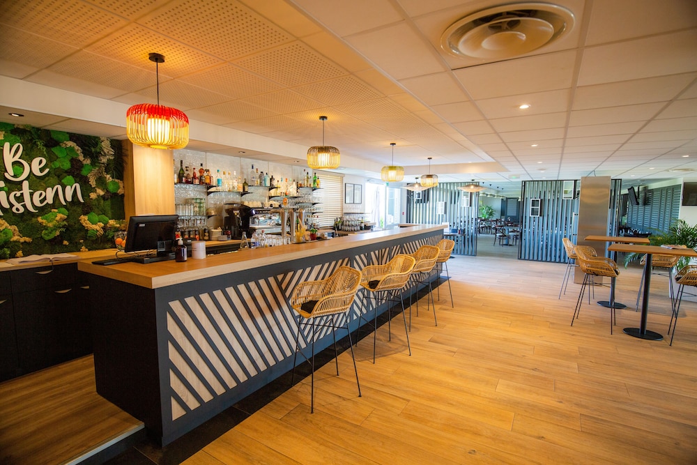 Hotel Rest Cap Ouest 7/48