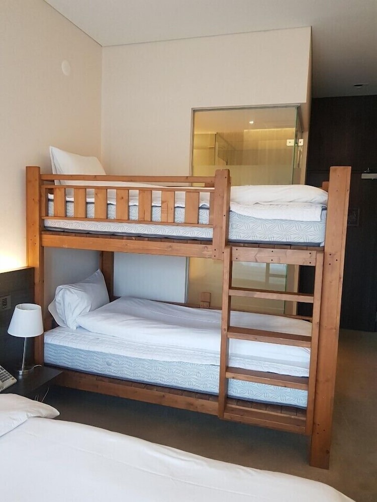 Grandmer Hotel Jeju 52/67