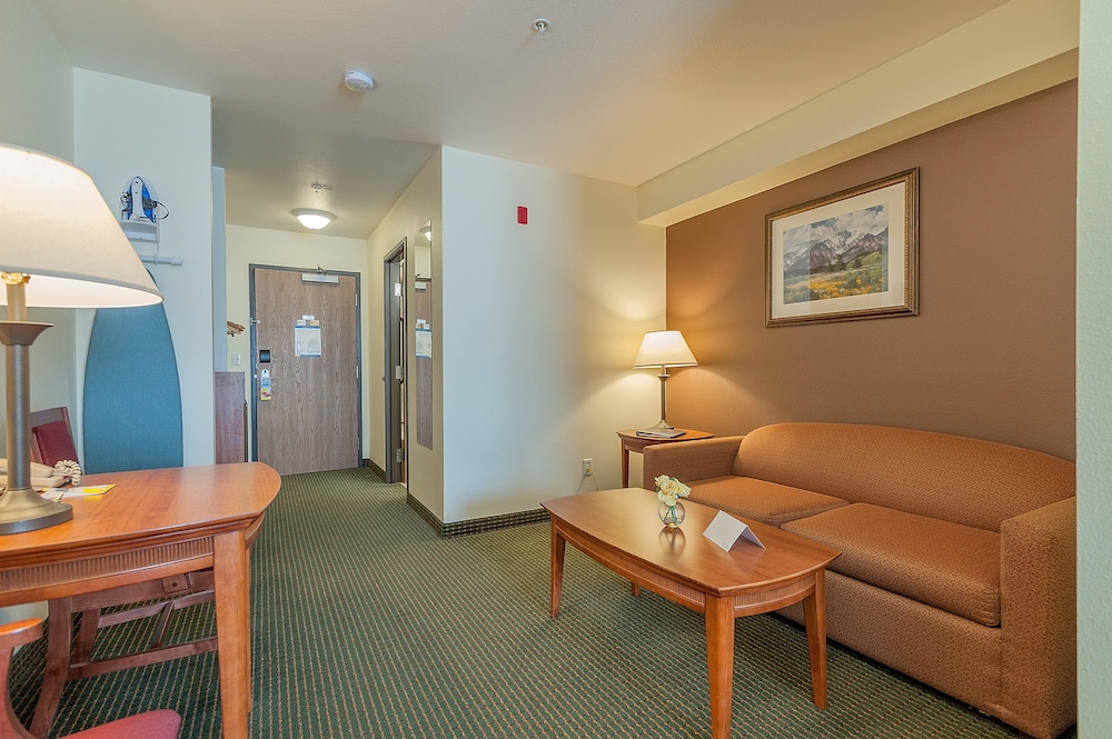 Days Inn By Wyndham Manitou Springs 30/42