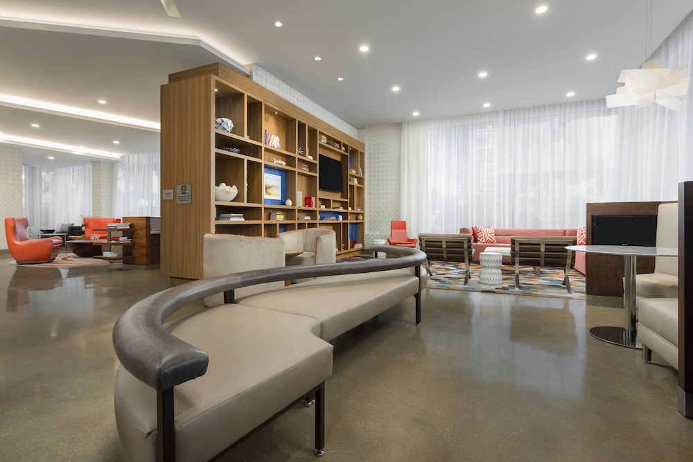 Courtyard by Marriott Santa Monica 53/59