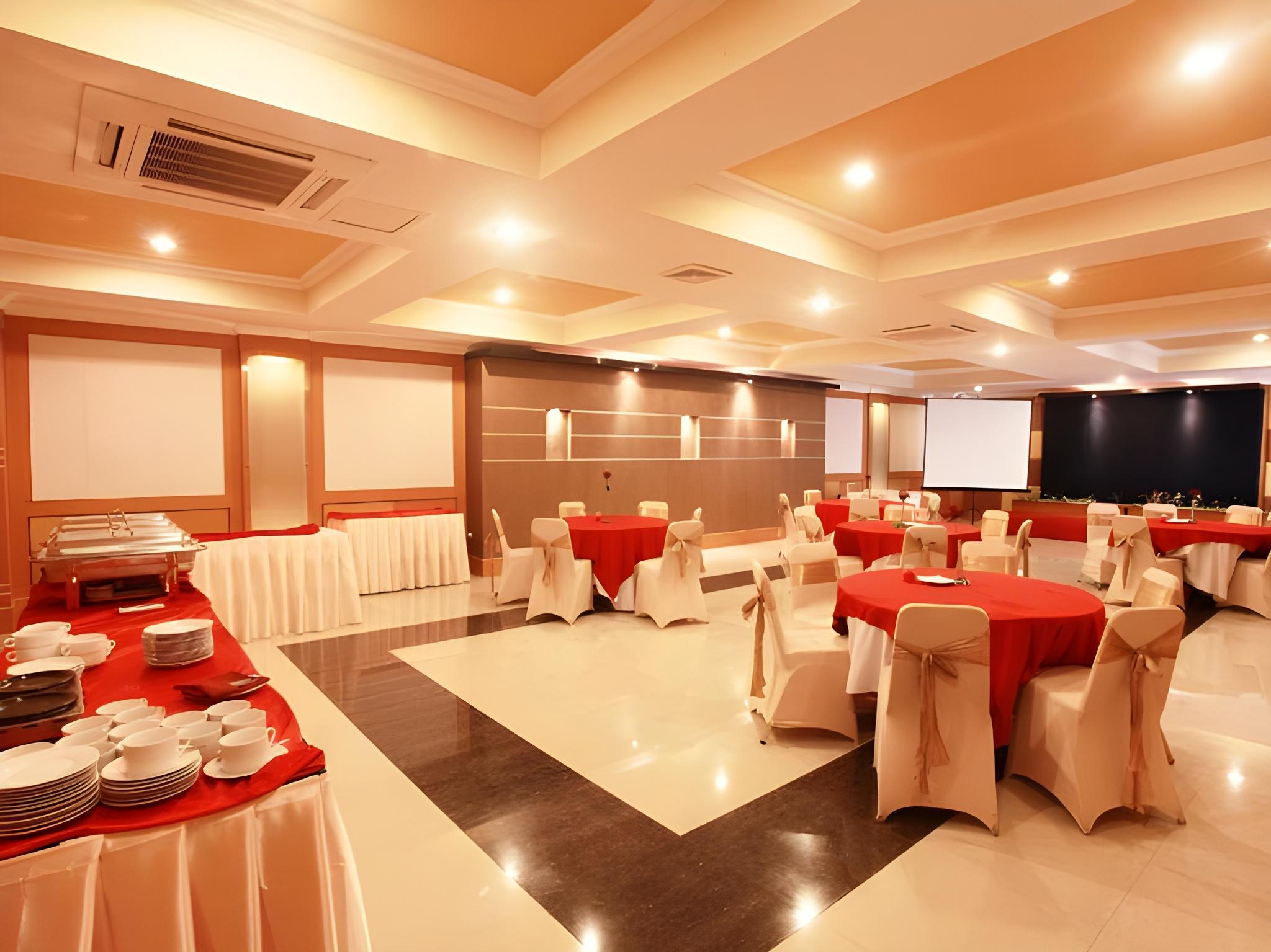 Plaza Tegal By Horison 30/37