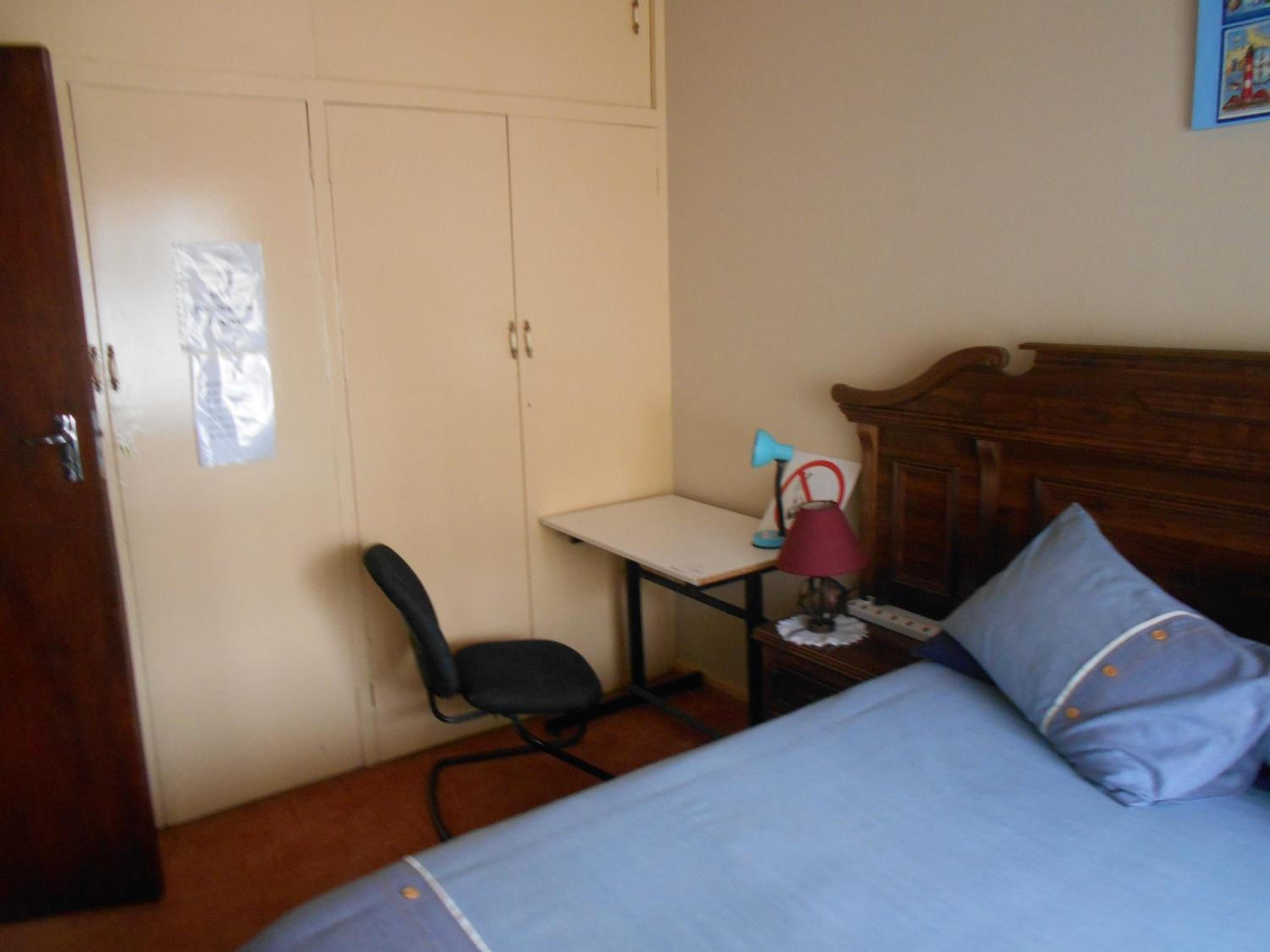 Pilot Inn Accommodation 5/26