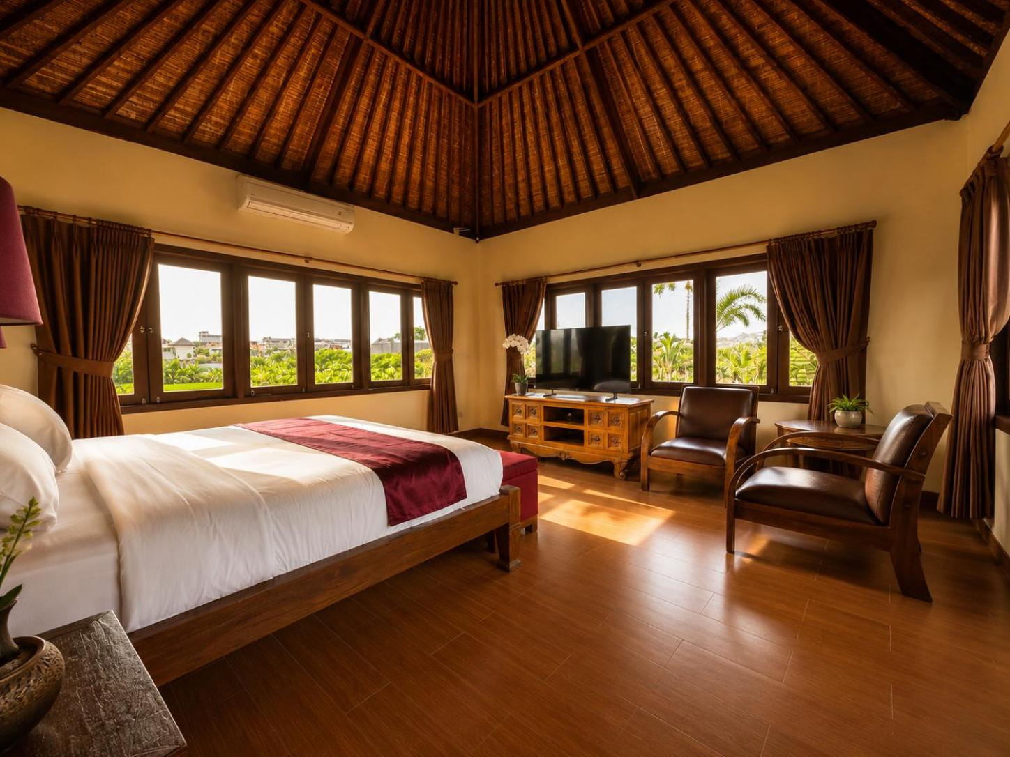 3 Bedrooms, Pool, Villa