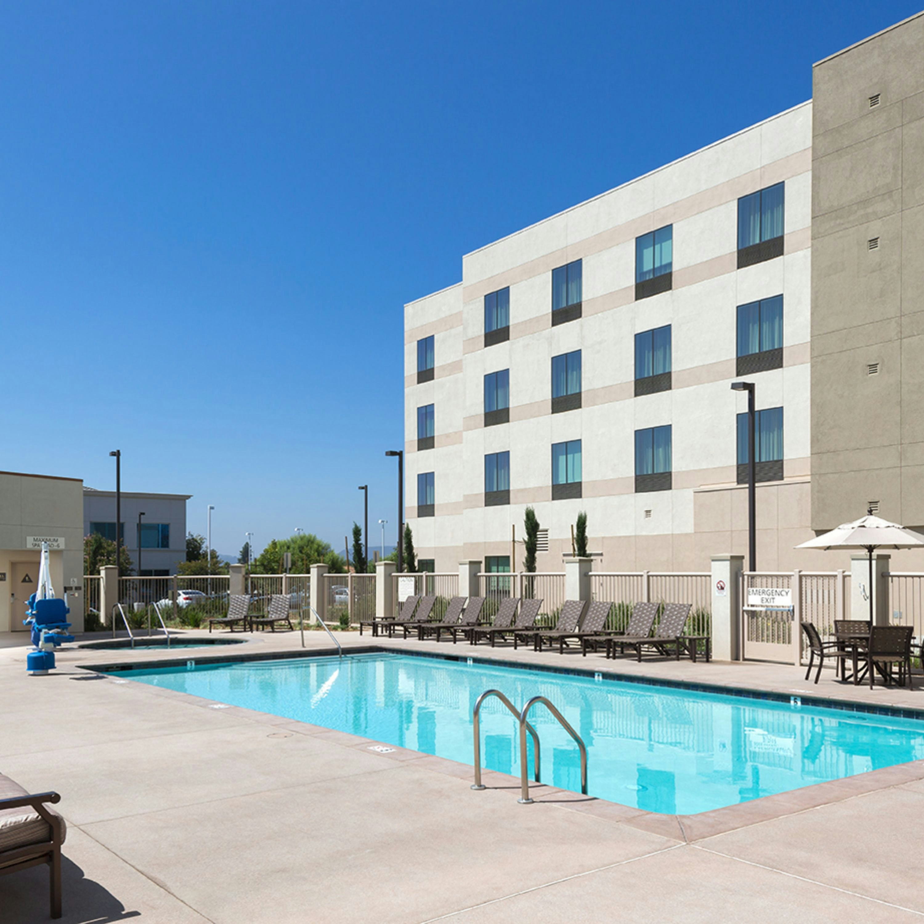 Hampton Inn And Suites Murrieta 2/53