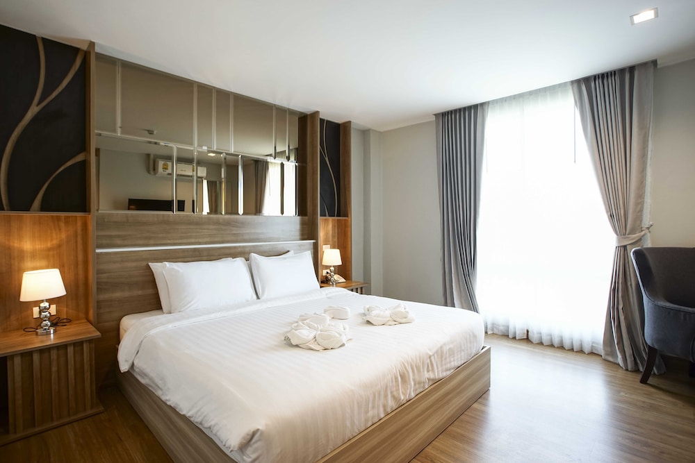 Nantra Chiangmai Riverfront Hotel 18/50