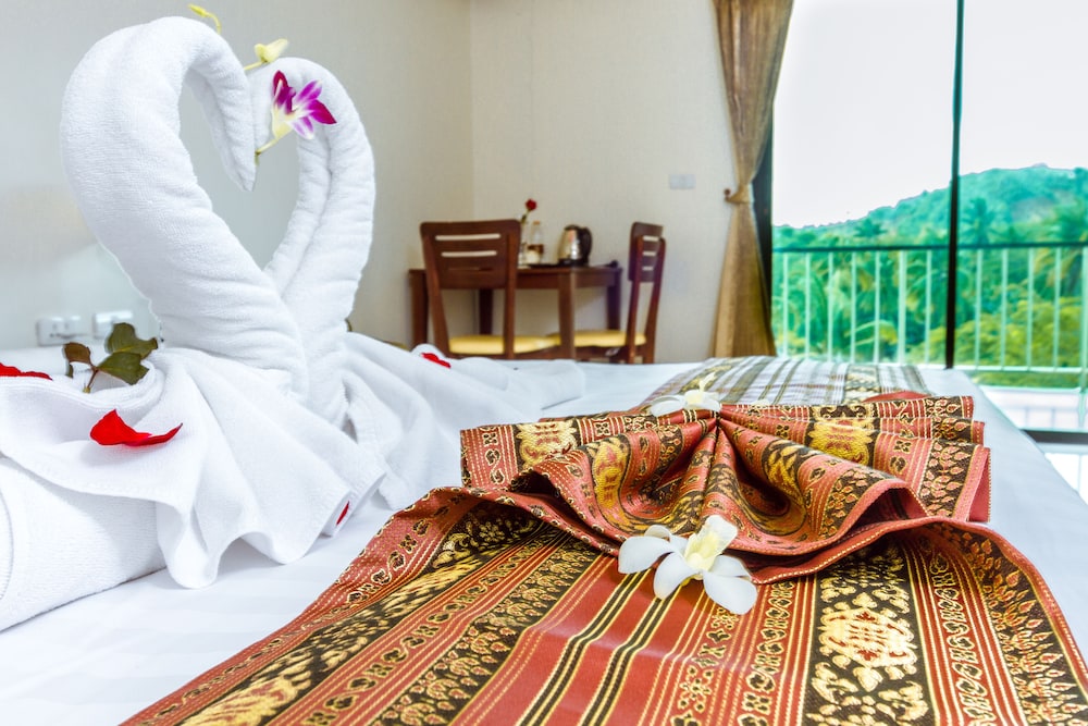 Airport Resort And Spa 46/69