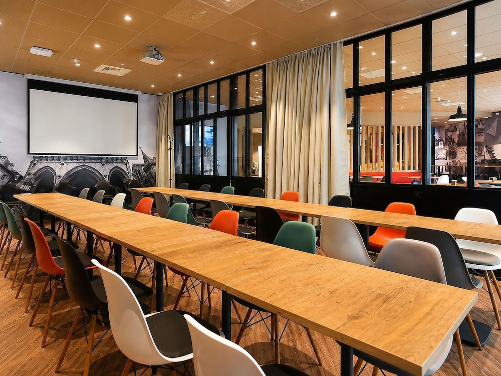 Ibis Dijon Centre Clemenceau 65/74