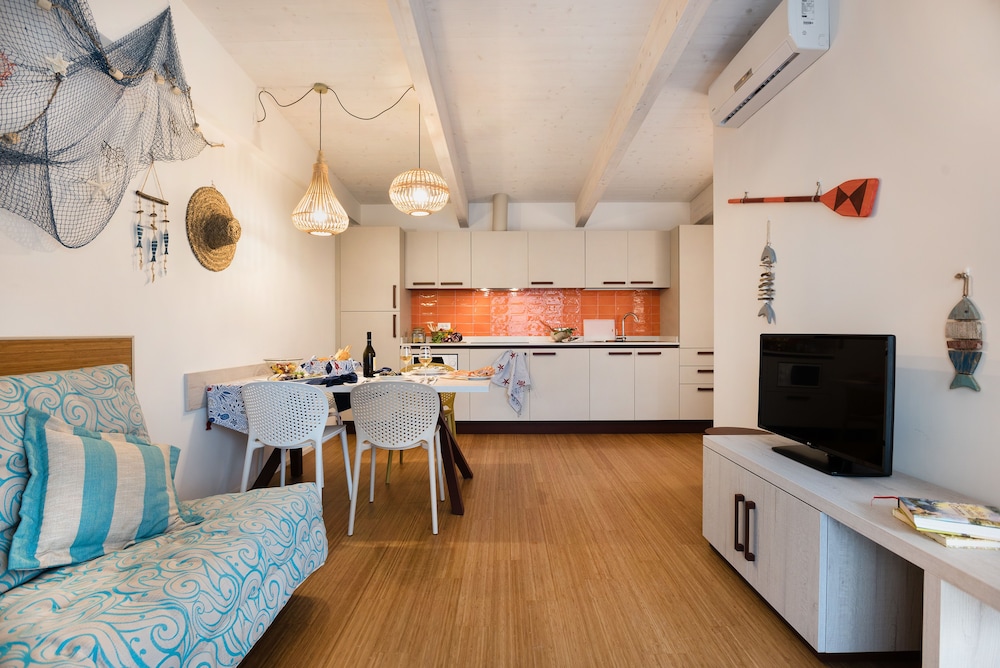 Lino Delle Fate Eco Village Resort 30/50