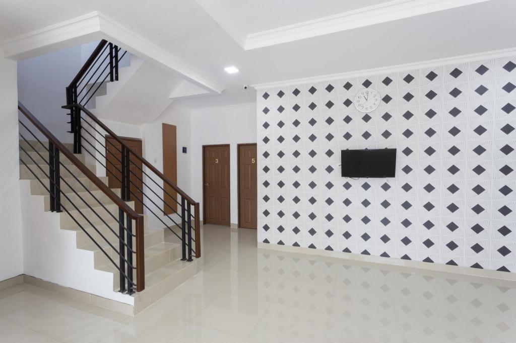 Reddoorz Plus Boulevard Residence Bsd 22/29