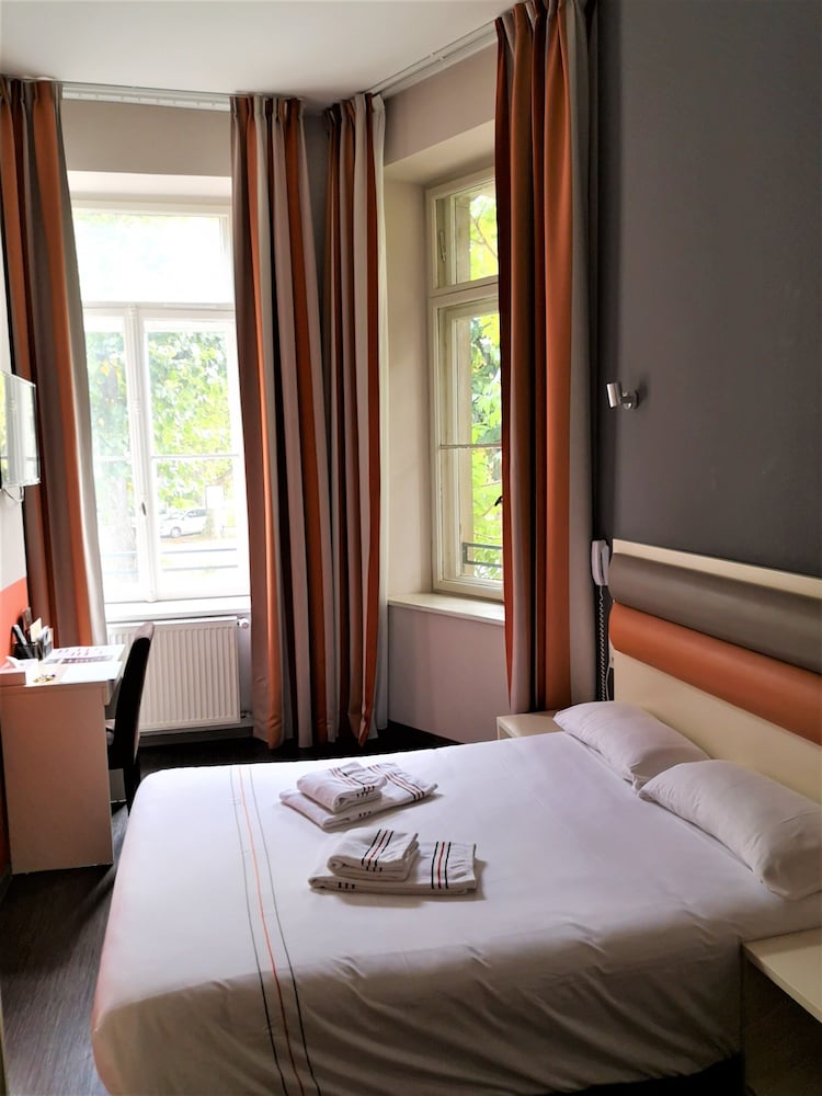 Adonis Hotel Strasbourg 17/50
