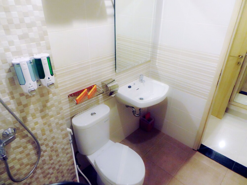 Airy Syariah Padang Barat Hang Tuah 211 34/36