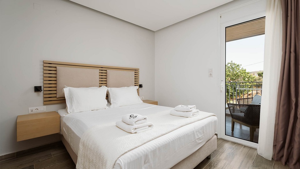 1 Bedroom, Deluxe, Apartment, Pool View