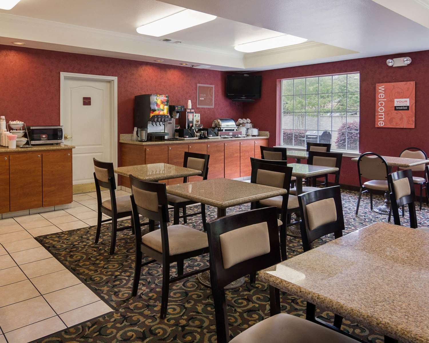 restaurant cafeteria