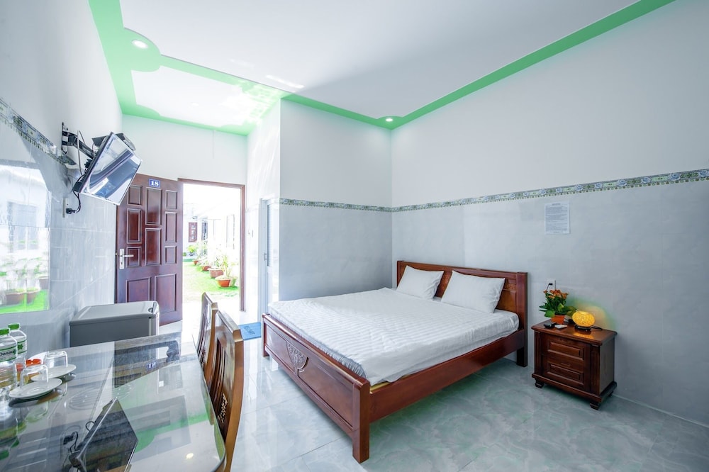 Hotel Nguyen Toan 11/29