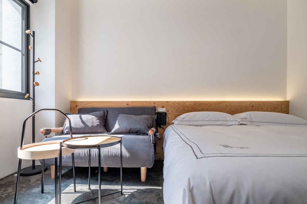 Hotel Si 7/30