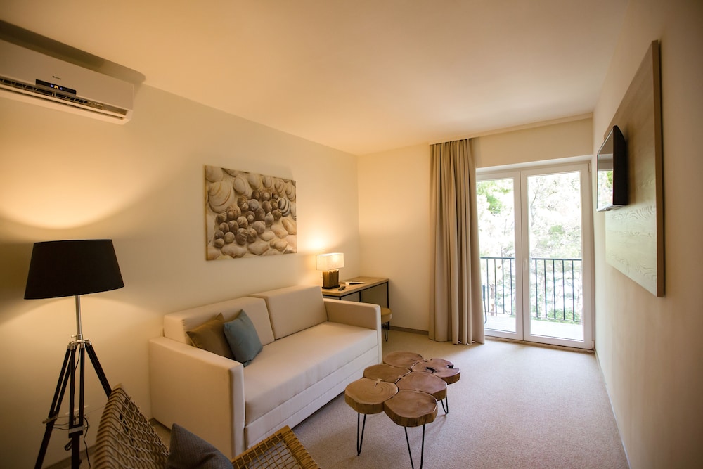 Aminess Senses Hvar Resort 34/66