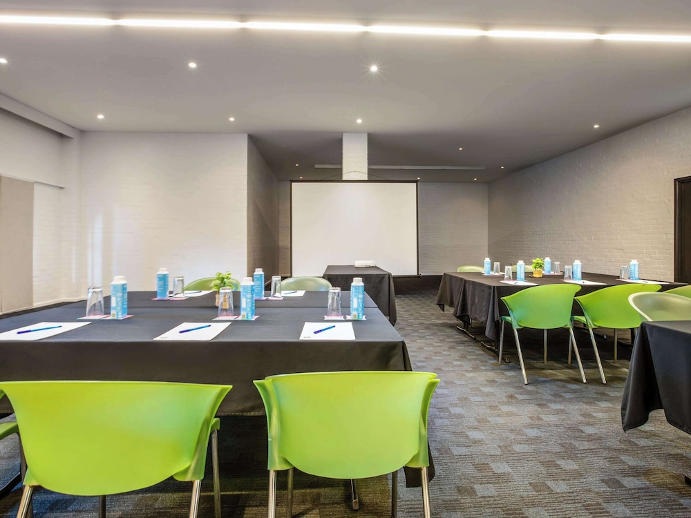 IBIS STYLES KARRATHA 54/65