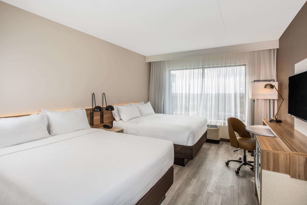 Wyndham Garden Fort Lauderdale Airport & Cruise Port 11/42