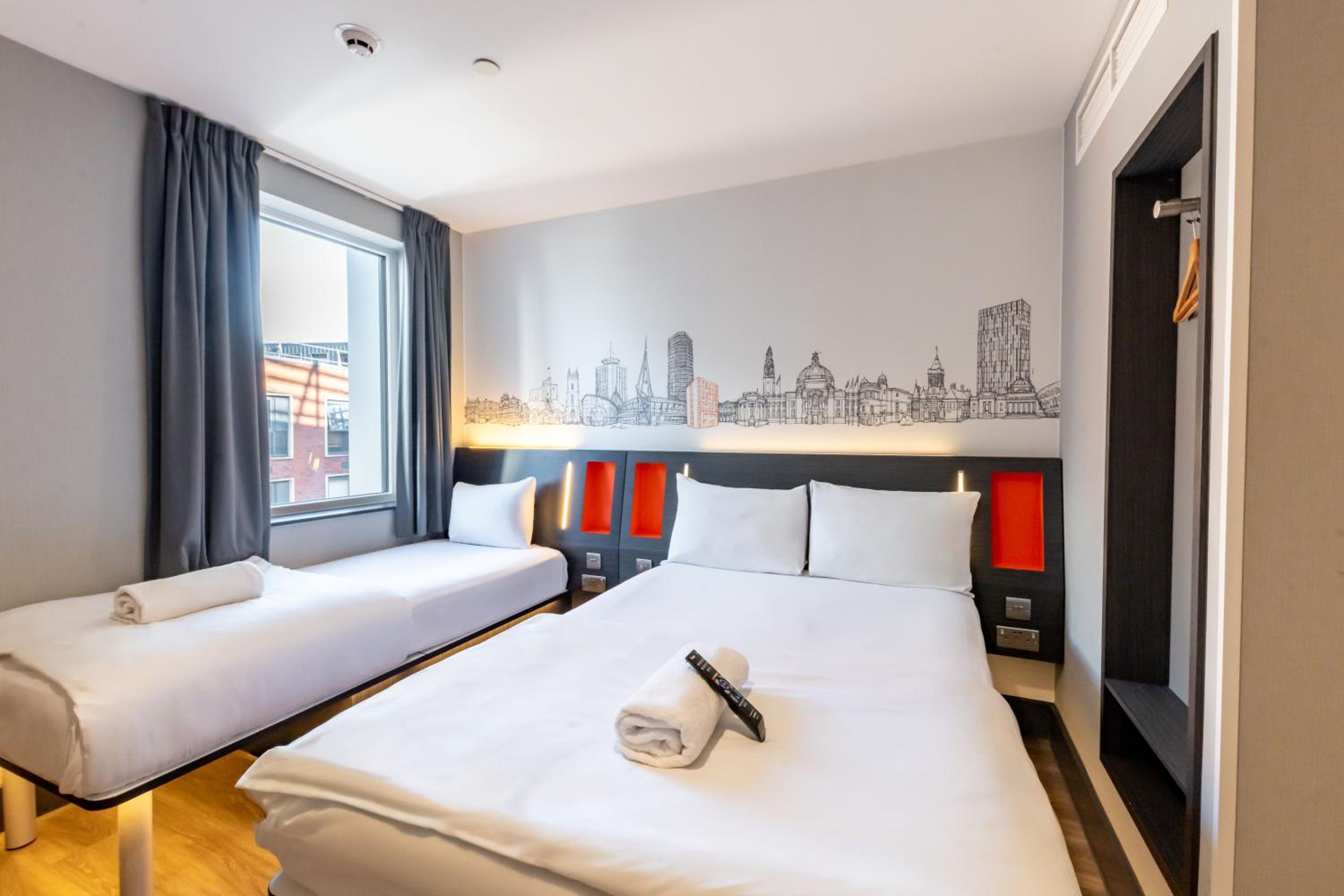 Family, Triple, Single Bed